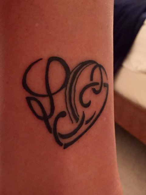 Carina - L+C+C+C+J heart: real inked placement tattoo photo thumbnail