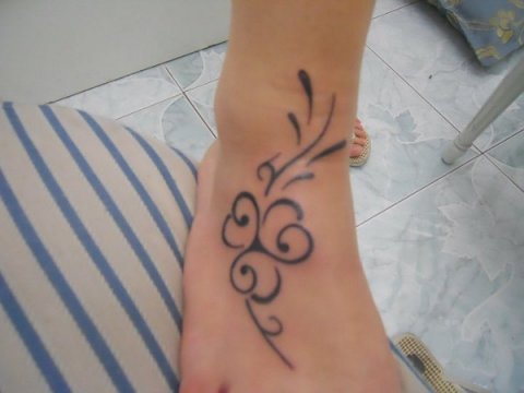 Carolina - Triskell clover: real inked placement tattoo photo thumbnail